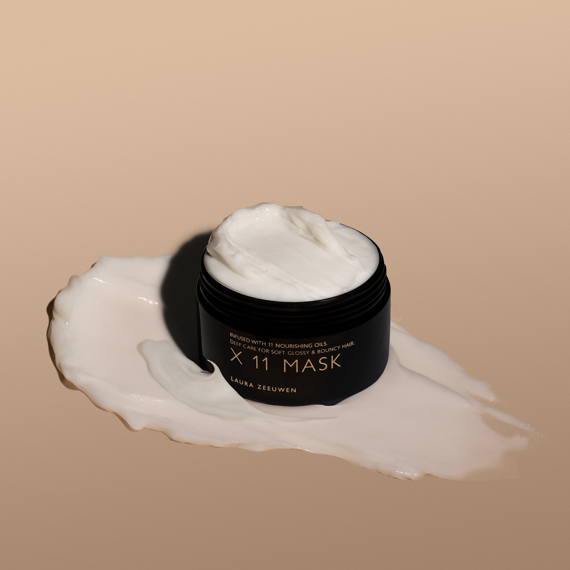 X 11 Mask – LauraZeeuwen